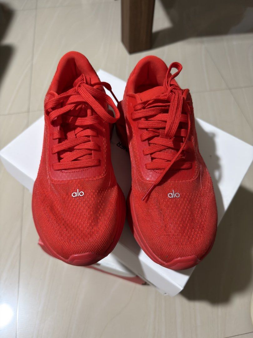 Alo Runner (Category: Sneakers & Footwear) located in Mabalacat. Submitted by madsnicdao (Listing ID 1468544161, Image 3). Description: Original price at Php 14,400.