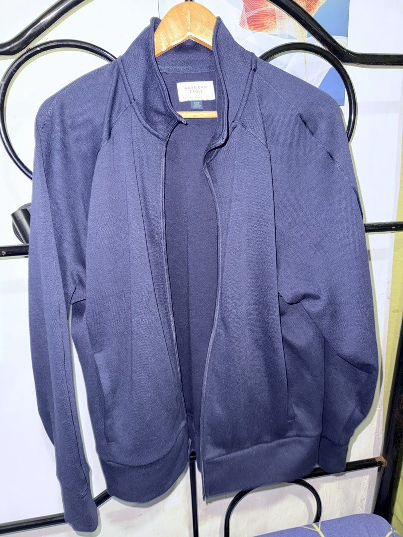 American Eagle Zipped Jacket (Category: Coats, Jackets and Outerwear) located in Manila. Submitted by marksprelovedxoxo (Listing ID 1468504540, Image 1). Description: .