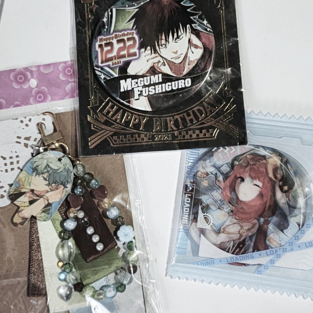 anime bundle (Category: Character Goods) located in Manila. Submitted by dgvantharix (Listing ID 1468572968, Image 3). Description: ‎☄️ × sensi ‎☄️ loc: metro manila ‎☄️ mop/d: gcash , j&t ( x rush shipping ).