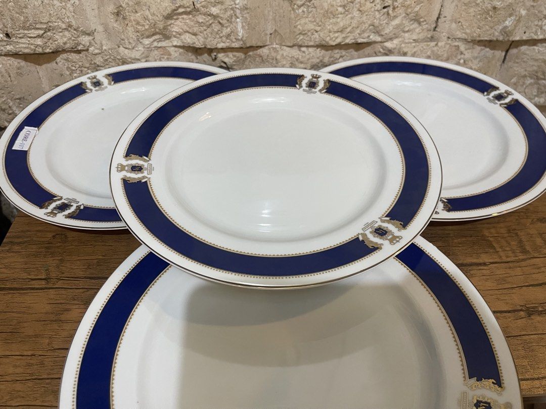 Anna Lascari Milano porcelain dinner plate 10.5” (Category: Dinnerware & Cutlery) located in San Fernando. Submitted by japansurpluselyu (Listing ID 1468535926, Image 2). Description: .