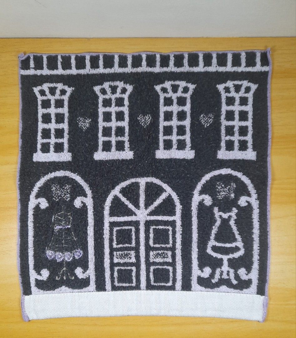 ANNA SUI TOWEL HANDKERCHIEF (Category: Other Merchandise) located in Bulacan. Submitted by nansantiago (Listing ID 1468695745, Image 2). Description: ANNA SUI TOWEL HANDKERCHIEF 🏷️ ₱50‼️ 📍 Location: Plaridel, Bulacan 💸 Mode of Payments: Gcash / BPI 📦 Pick-up / Ship 🚚 Couriers : Flash Express / SPX / Lalamove.