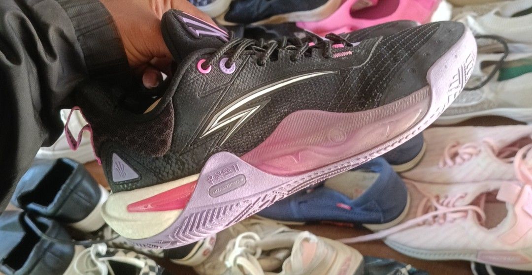 ANTA KAI 1 (Category: Sneakers) located in Bayugan. Submitted by retroshoesphilippines (Listing ID 1468614734, Image 1). Description: .