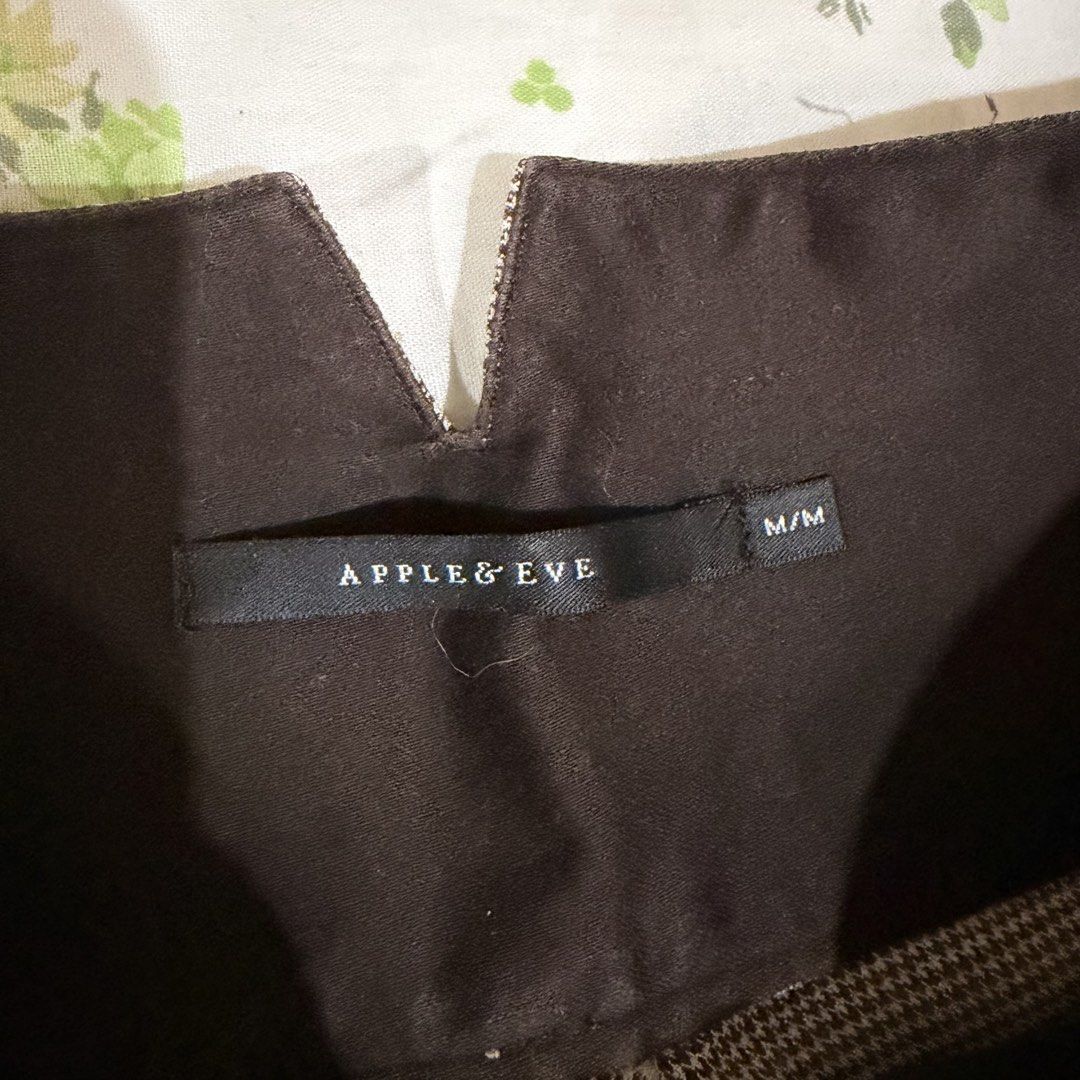 Apple & Eve Brown Shorts (Category: Shorts) located in Pasig City. Submitted by beabimbop (Listing ID 1468608194, Image 2). Description: • s-m (for reference, i have a 26” waist and it has a perfect low-waisted fit on me) • rfs: not my style 🏷️ tags: brown shorts, detective, checkered, cottagecore, office siren, casual shorts.