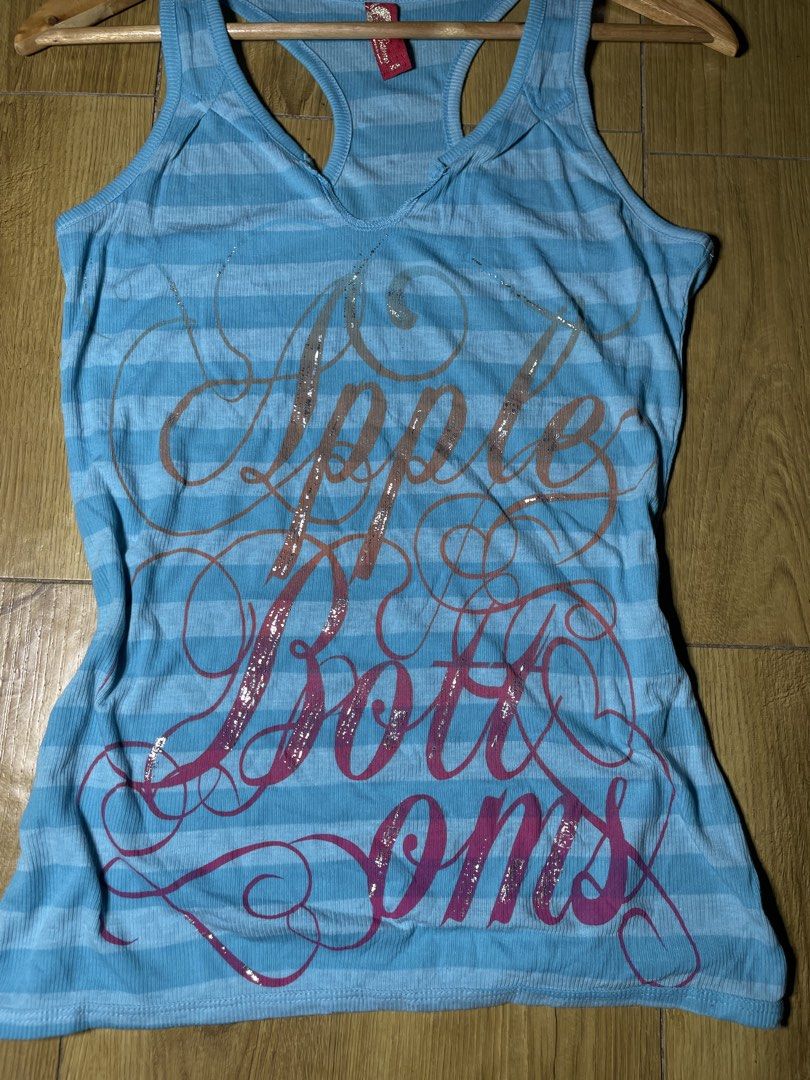Apple bottoms y2k top (Category: Sleeveless) located in Tacloban City. Submitted by susthriftshop (Listing ID 1468506741, Image 2). Description: Apple bottoms y2k Excellent condition No major flaw sign of usage only.