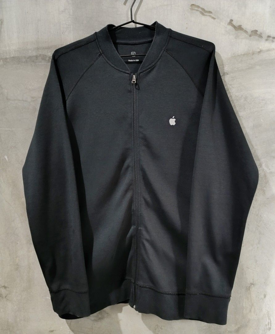 Apple Computer Mens Black Zippered Jacket (Category: Coats, Jackets and Outerwear) located in Bacoor. Submitted by nineties_kid (Listing ID 1468684100, Image 2). Description: <==• Apple Computer Mens Black Zippered Jacket Size: XXL Shoulder width: 21 inches Sleeve length: 28 inches Jacket width: 26 inches Jacket length: 33.5 inches _________________________ -Modes Of Delivery: J&T/Lalamove/ LBC (Cash on Pick-up/COD) -Meet-up (Bacoor Cavite Area/M