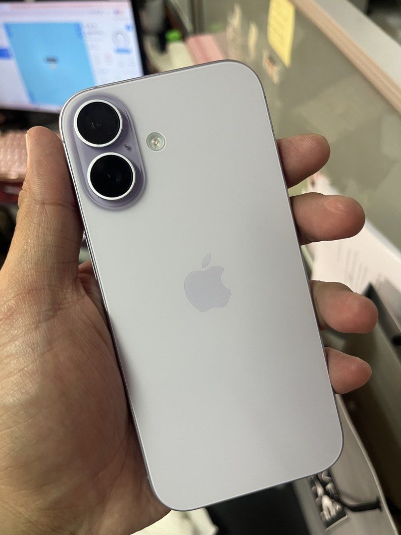 Apple iPhone 17 256GB Light Purple (Category: iPhone 17 Series) located in Manila. Submitted by alfredp212 (Listing ID 1468565030, Image 3). Description: - Model: Apple iPhone 17 (MG6M4X/A) - Color: Light Purple - Storage: 256GB - Battery Health: 100% (99 cycle counts) - Condition: Flawless screen, fully functional dual rear cameras and side buttons - Status: Factory unlocked, ready for setup and use Purchased last July 2026 RFS: Upgraded to IP18