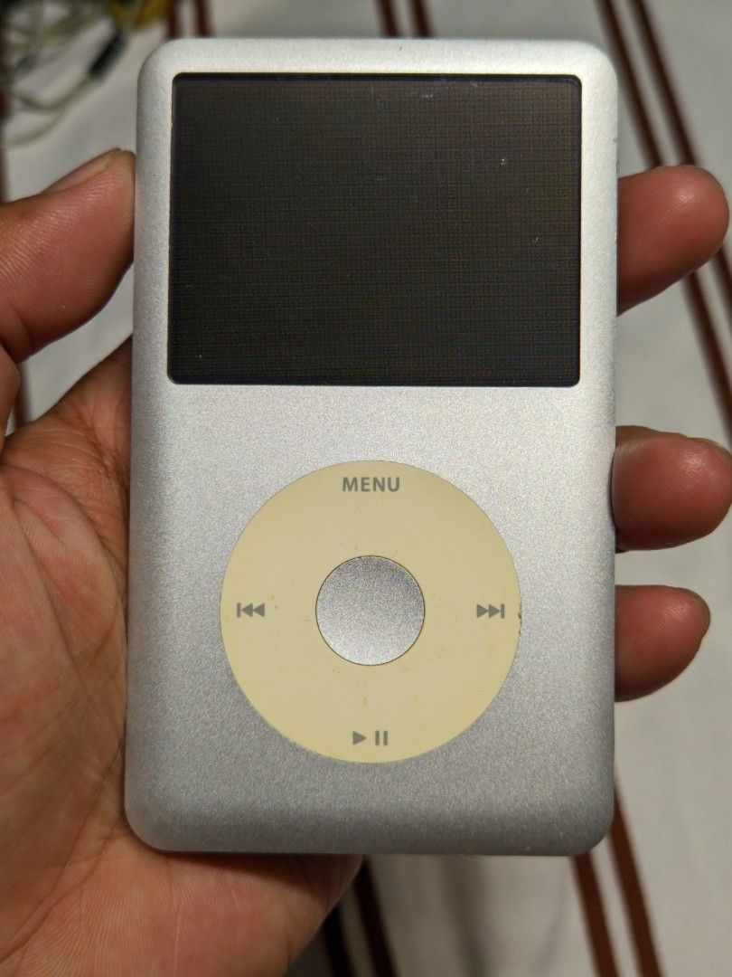 Apple iPod Classic 6.5 Gen 120gb (Category: Portable Music Players) located in Lipa City. Submitted by ward9 (Listing ID 1466220650, Image 2). Description: Apple iPod Classic 6.5 Gen 120gb Good HDD Health Good LCD Good battery life (newly replaced) Can sync well on itunes Can add songs, albums or playlist upon request Slight negotiable Inclusion: •Unit •Charging Cable •Travel Case can swap to Bose QuietComfort (willing to add) Payment: Bank Trans