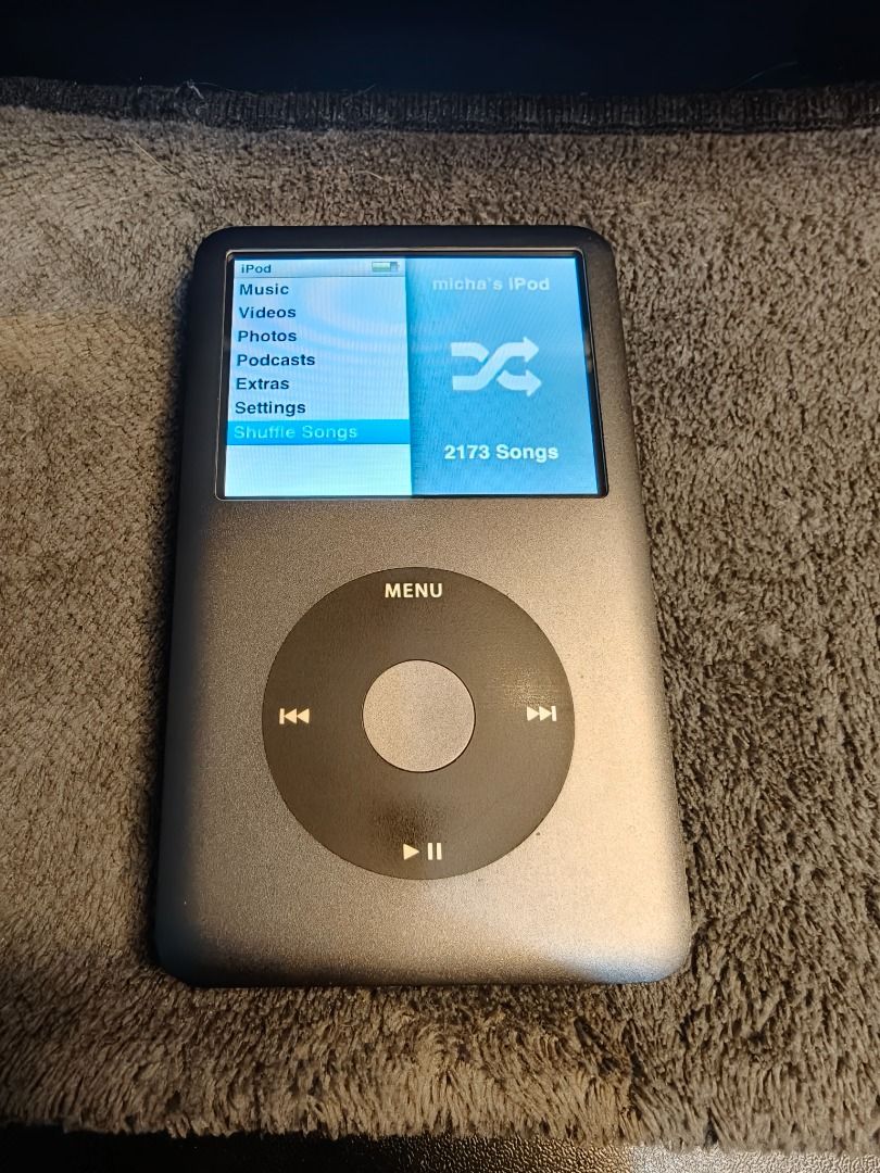 APPLE IPOD CLASSIC 7TH GENERATION 160GB - SPACE GREY (Category: Portable Music Players) located in Imus. Submitted by gadgetphoenix (Listing ID 1468604097, Image 2). Description: APPLE IPOD CLASSIC 7TH GENERATION 160GB - SPACE GREY (ALL ORIGINAL STOCK PARTS) PRICE: ₱6,500 QUICK SPECS & HIGHLIGHTS: MODEL: IPOD CLASSIC 7TH GEN (LATE 2009 / FINAL GENERATION) STORAGE: 160GB ORIGINAL APPLE HARD DRIVE COLOR: SPACE GREY (ANODIZED ALUMINUM FACEPLATE + MI