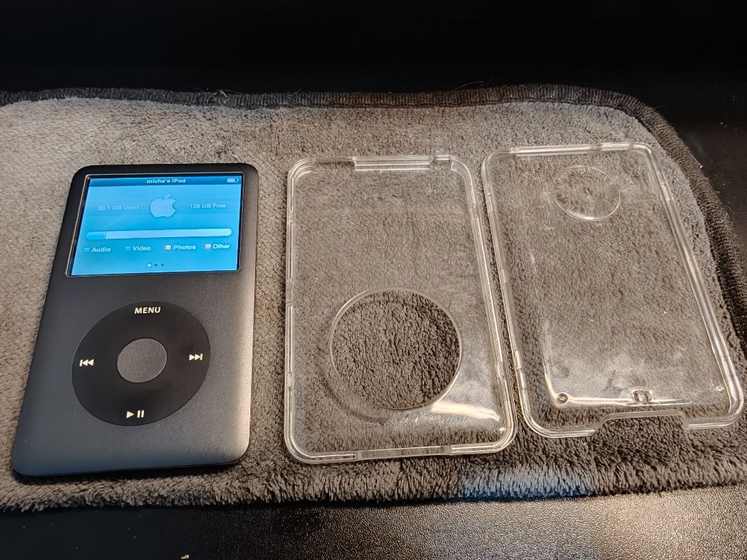 APPLE IPOD CLASSIC 7TH GENERATION 160GB - SPACE GREY (Category: Portable Music Players) located in Imus. Submitted by gadgetphoenix (Listing ID 1468604097, Image 3). Description: APPLE IPOD CLASSIC 7TH GENERATION 160GB - SPACE GREY (ALL ORIGINAL STOCK PARTS) PRICE: ₱6,500 QUICK SPECS & HIGHLIGHTS: MODEL: IPOD CLASSIC 7TH GEN (LATE 2009 / FINAL GENERATION) STORAGE: 160GB ORIGINAL APPLE HARD DRIVE COLOR: SPACE GREY (ANODIZED ALUMINUM FACEPLATE + MI