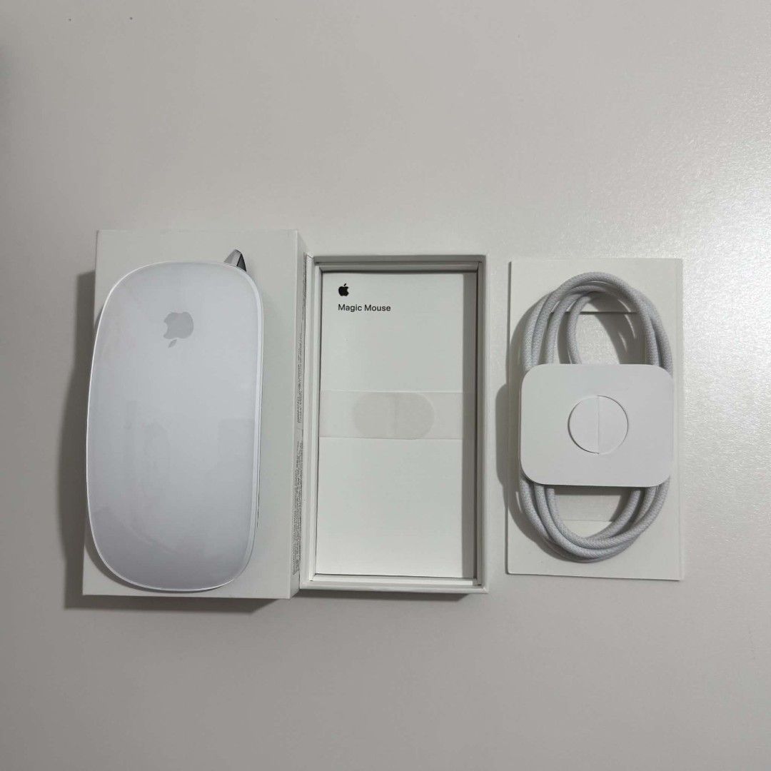 Apple Magic Mouse (usb-c) (Category: Other Gadgets) located in Navotas City. Submitted by kyoto19978 (Listing ID 1468612643, Image 2). Description: For Sale Apple Magic Mouse (usb-c) Good as new opened only to check Price: 2,500 MOP: Gcash/BPI MOD: Lalamove/J&T/LBC LOC: Cabuyao Laguna.