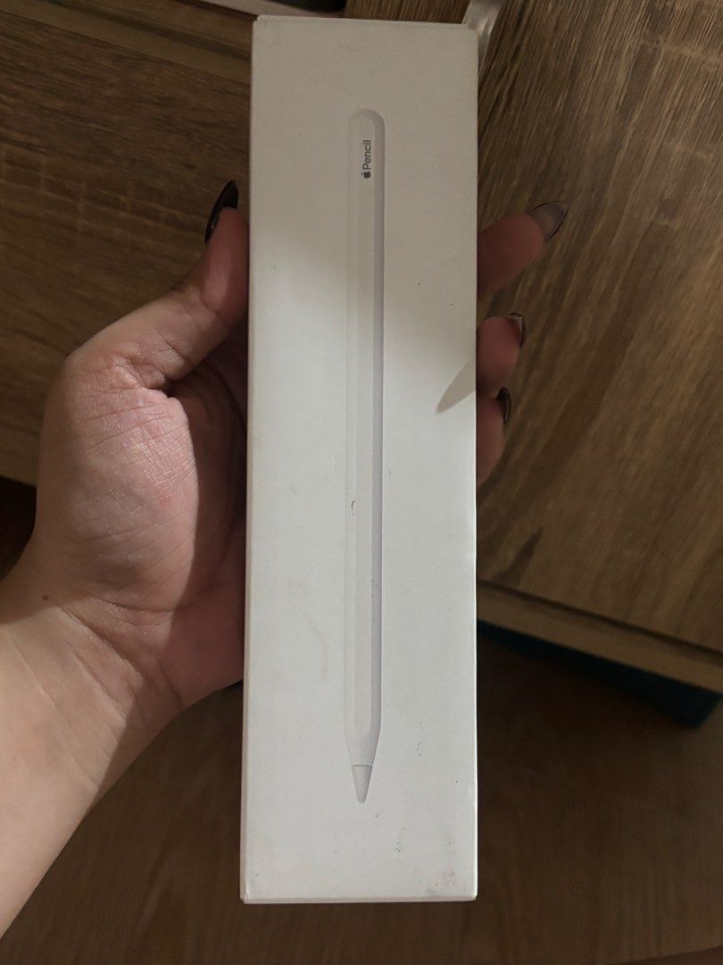 Apple Pencil 2nd Generation (Category: Other Mobile & Gadget Accessories) located in Quezon City. Submitted by maddy.demie (Listing ID 1468583248, Image 1). Description: have some scratches only doesn’t affect the performance works pretty well rfs: i don’t use it anymore .