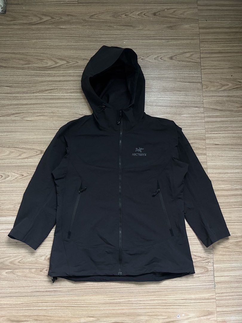 arcteryx gamma LT jacket (Category: Coats, Jackets and Outerwear) located in Cebu City. Submitted by fierce.vincent (Listing ID 1468630097, Image 1). Description: arcteryx gamma LT jacket excellent condition 21 x 27 2200 add sf.