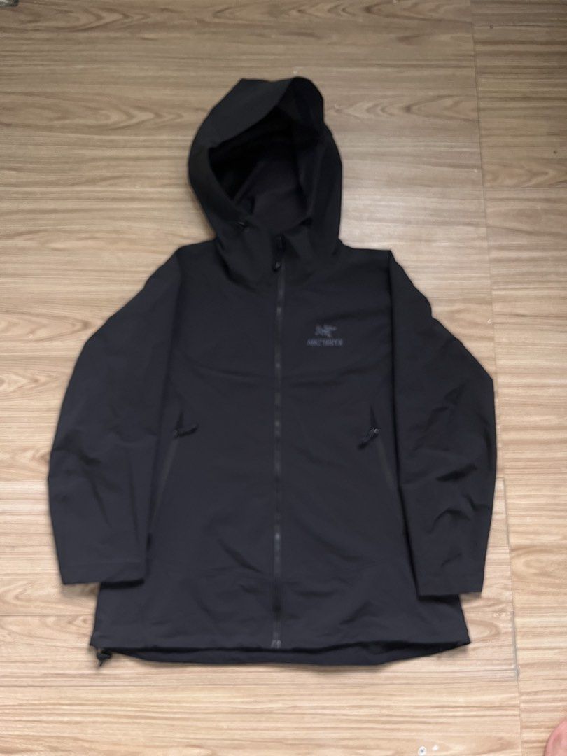 arcteryx gamma LT jacket (Category: Coats, Jackets and Outerwear) located in Cebu City. Submitted by fierce.vincent (Listing ID 1468630097, Image 2). Description: arcteryx gamma LT jacket excellent condition 21 x 27 2200 add sf.