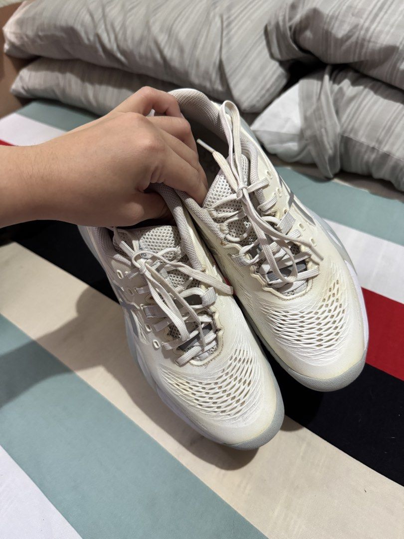 asics gel resolution x 25cm(NO LP) (Category: Sneakers) located in Quezon City. Submitted by mayos.onlineshop (Listing ID 1468505038, Image 3). Description: original bought in Japan w8 or 25cm w/o box this is well used & needs cleaning kaya selling low, brand new price is 1 0 , 1 2 0 pls manage your expectation rfs: need funds to upgrade paddle kayo na po mglinis at mdumi na po last pic when worn.