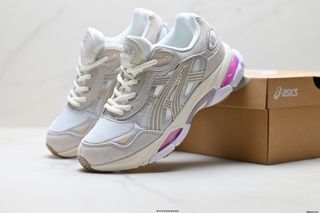 (Category: ) located in . Submitted by factory.shoes.outlet (Listing ID 1468503599, Image 1). Description: .