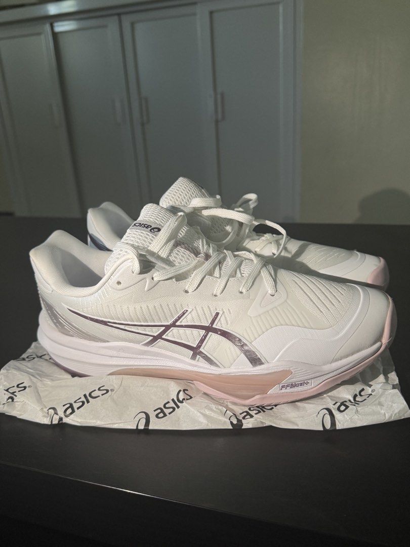 ASICS SKY ELITE FF 3 (Category: Shoe inserts & accessories) located in Manila. Submitted by naco99 (Listing ID 1468506411, Image 3). Description: USED ONCE! Size 8 US (26cm) RFS: Too big for me :( Slightly nego 📍 Parañaque.