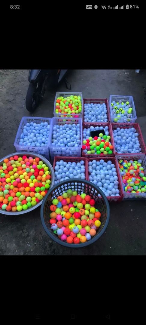 Assorted Golf Balls 760 Pcs Take All ( Japan Surplus ) (Category: Golf) located in Carcar. Submitted by ronaldsd533_843 (Listing ID 1468694748, Image 1). Description: - Assorted bulk lot of golf balls - Includes standard white and high-visibility neon colors (yellow, pink, orange) - Ideal for practice sessions, driving ranges, and casual rounds - Comes sorted in plastic baskets and crates (available per batch or as a whole setup) - Pick-up prefer