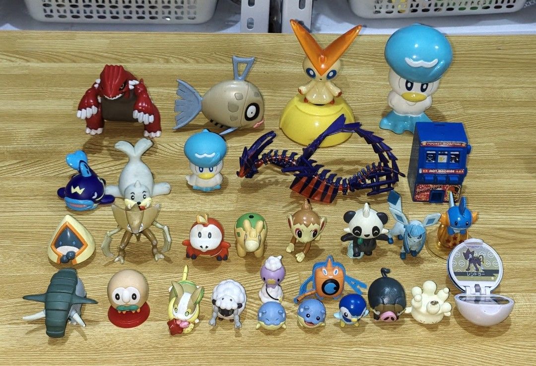 Assorted Pokemon mini figurines and figures collection set (Category: Figurines & Statues) located in San Pedro. Submitted by toydibz (Listing ID 1468533728, Image 1). Description: - Assorted Pokémon mini figures set - Includes Groudon, Feebas, Quaxly, Eevee evolutions, and more - Various poses and styles from different series - Perfect for collectors, fans, or cake toppers - Sold as a complete set together - Condition: Clean with minor paint wea