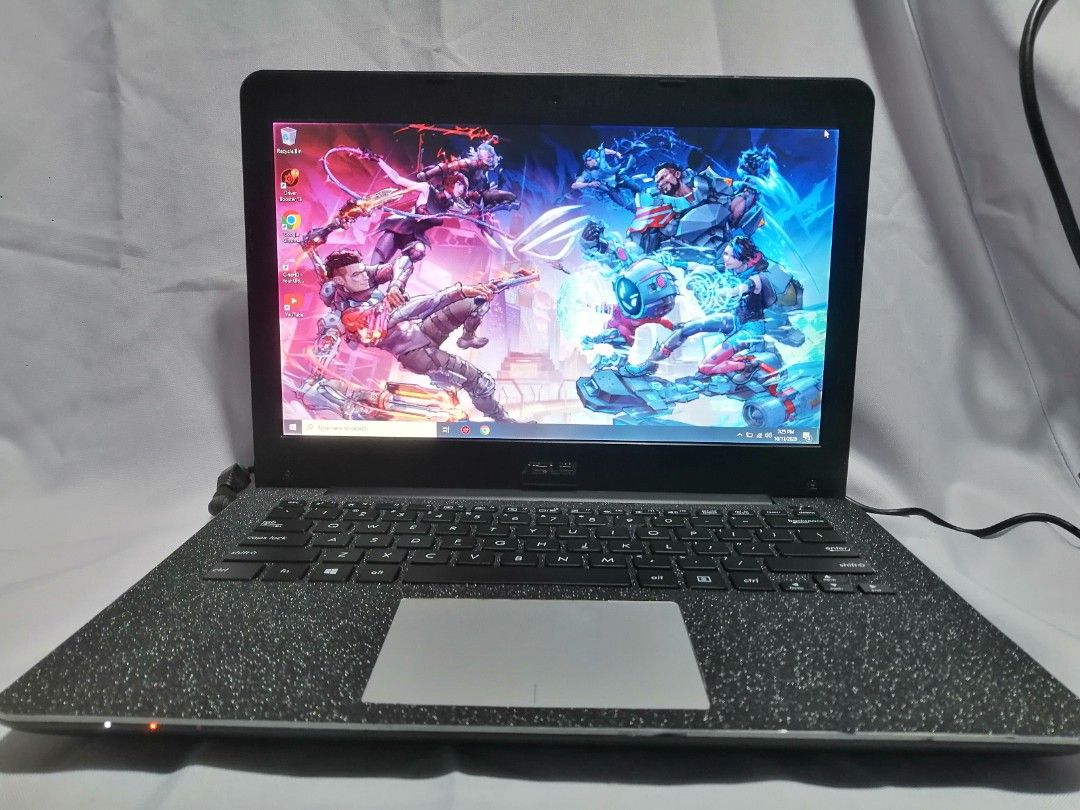 ASUS and Dell Laptops Bundle (Category: Laptops & Notebooks) located in Quezon City. Submitted by affordablelaptopph (Listing ID 1468503313, Image 1). Description: 2 Pcs Take all Asus and Dell Laptop ASUS-14"INCHES,INTEL COREI3 5TH GEN 8GB RAM/1000GB HDD NVIDIA GFORCE 2GB VIDEO CARD WINDOWS 10PRO WITH MICROSOFT DELL-15.6 "INCHES,INTEL COREI3 3RD GEN 8GB RAM/1000GB HDD PLUGIN PLAY/BATTERY LANG ISSUE.ALL GOODS MAKIKINIS PA.TAKE ALL 5K MAY BAWAS PA 
