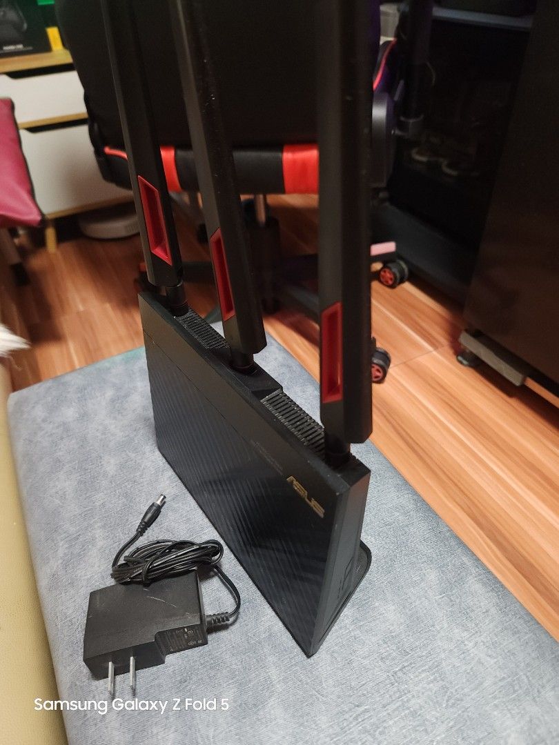Asus Gaming Router (Category: Networking) located in Manila. Submitted by chrizchild20 (Listing ID 1468584019, Image 3). Description: Asus Gaming Router ● 100% No Issue ● 1 usb 3.0 port ● 1 usb 2.0 port ● with Led On/Off ● 4 Lan Port ● 1 Wan Port ● with Power Adapter ● 1800 pesos Lalamove nyo nalang kung malayo kayo, willing to VideoCall para mapakita sa inyo bago nyo i-book. own Rider at Booking nyo para safe kayo. Tondo Location ko. I Do Also h