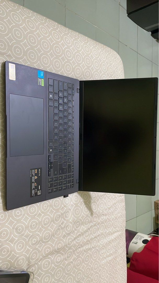 RUSH ASUS Vivobook V16 (Category: Laptops & Notebooks) located in Quezon City. Submitted by means_ (Listing ID 1468641256, Image 2). Description: 𝐀𝐬𝐮𝐬 𝐕𝐢𝐯𝐨𝐛𝐨𝐨𝐤 𝐕𝟏𝟔 𝐆𝐚𝐦𝐢𝐧𝐠 𝐋𝐚𝐩𝐭𝐨𝐩 [RTX 4050][Intel Core 5 210H][8GB RAM][5 NVIDIA GeForce RTX 4050 8GB GDDR7 ✅Intel® Core™ 5 210H Processor(8cores, 12Threads) ✅8GB DDR5 RAM ✅512GB M.2 NVMe PCIe 4.0 SSD ✅16” FHD+ 165Hz IPS Display ✅Backlit Keyboard ✅Windows 11 Pro Inclusions: Key