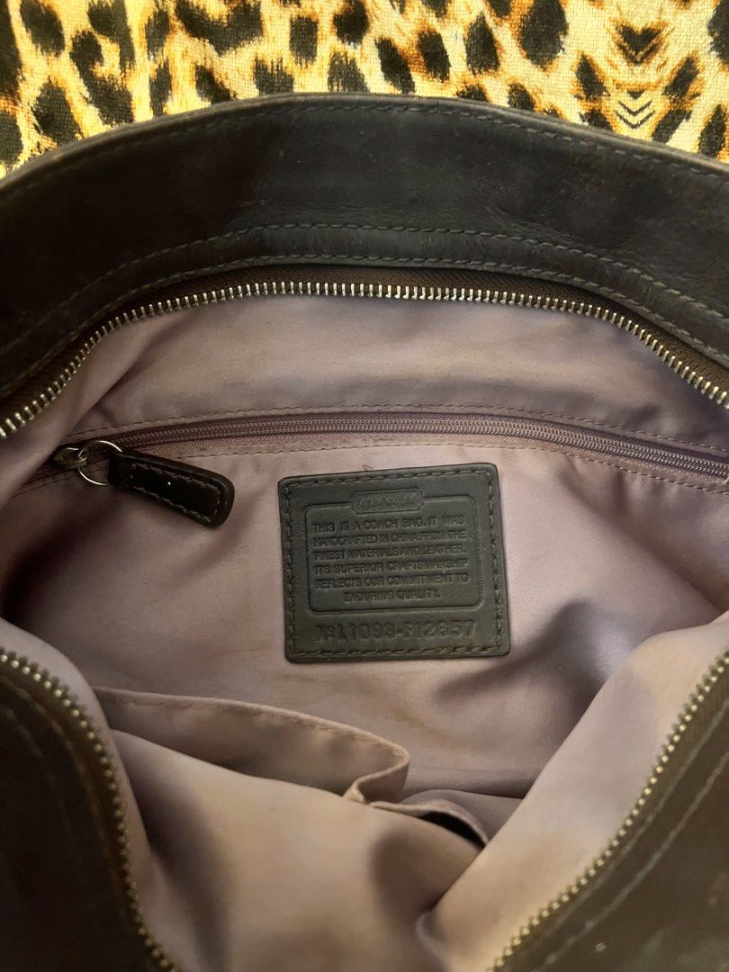 Authentic Coach Zoe Monogram Kili shoulder hobo bag (Category: Shoulder Bags) located in General Mariano Alvarez. Submitted by dreamgirlcloset (Listing ID 1468529088, Image 3). Description: Has minimal scrubs on canvas just see deets but not visible in person! Very y2k bag! Dm me for more deets! Ig shop: @retropeeps.garage.