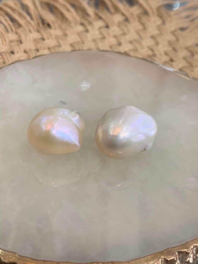 Authentic Freshwater Baroque Pearl Stud Earrings (Category: Earrings) located in Manila. Submitted by perlasdepalawan (Listing ID 1468582097, Image 1). Description: 100% REAL FRESHWATER PEARL ✔️ 100% Real/Authentic Freshwater Pearl 💯 ✔️ High Quality Pearl ✔️ Philippines Pearl 🇵🇭 ✔️ made in Palawan, Philippines 🇵🇭 Like and Follow us on FB & IG for more ✨ FB: perlasdepalawanofficial IG: perlasdepalawan.