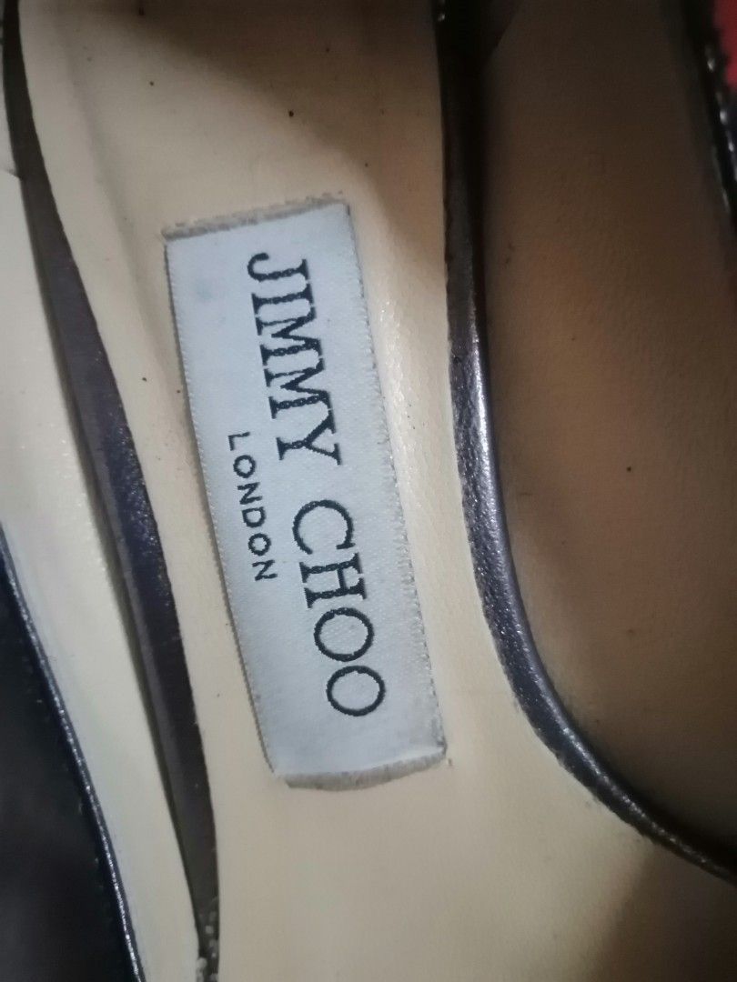 Authentic Jimmy Choo heels (Category: Heels) located in Manila. Submitted by czsandra (Listing ID 1468613333, Image 2). Description: no box included (rush).