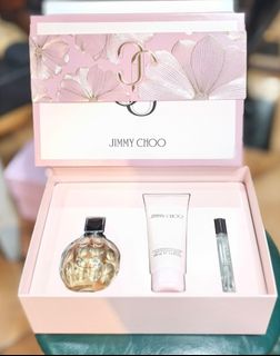 (Category: ) located in . Submitted by designerluxeshop (Listing ID 1468618773, Image 1). Description: .
