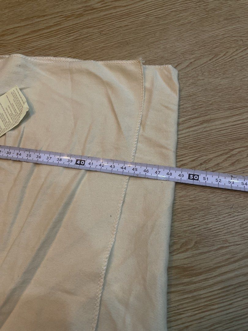 Authentic lv dustbag big size (Category: Luxury Apparel) located in Cavite. Submitted by ohmie23 (Listing ID 1468686592, Image 3). Description: Authentic lv dustbag big size.