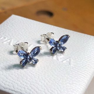 (Category: ) located in . Submitted by daintyjewels (Listing ID 1468676220, Image 1). Description: .
