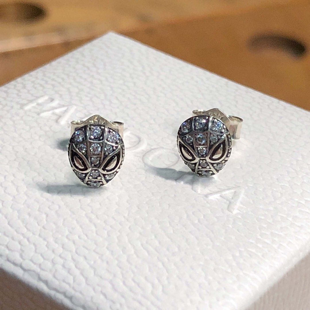 Authentic Pandora Marvel Spiderman Mask Pave Stud Earrings (Category: Earrings) located in Manila. Submitted by daintyjewels (Listing ID 1468674344, Image 1). Description: .