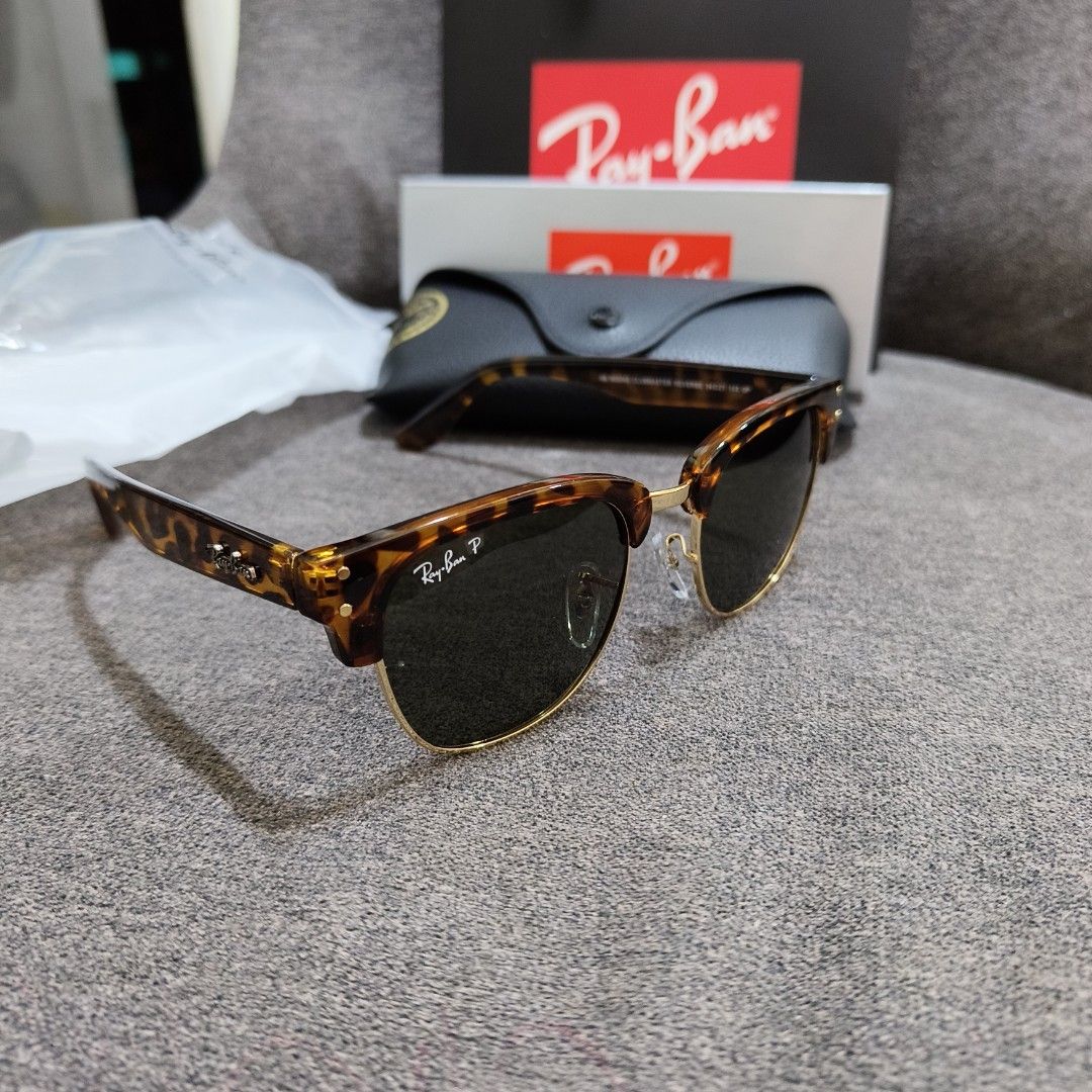 Authentic Rayban clubmaster reversed polarized (Category: Sunglasses & Eyewear) located in Quezon City. Submitted by luxpro.mnl (Listing ID 1468644111, Image 3). Description: Authentic brandnew purchased from mills at new jersey.