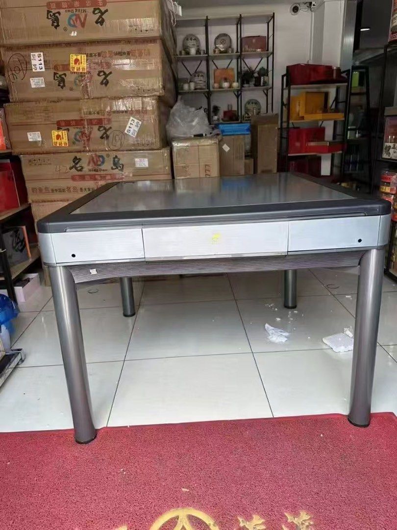Automatic mahjong (Category: Other Home Appliances) located in Manila. Submitted by ivyfv04 (Listing ID 1468534170, Image 3). Description: Automatic mahjong 144,2 sets 42 mm laki ng tiles.