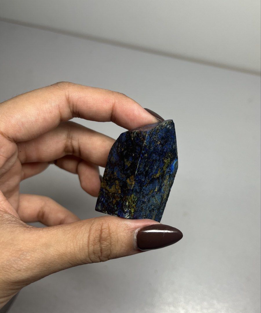 Azurite Free Form (Category: Precious Stones) located in Marikina City. Submitted by _project.quartz (Listing ID 1468671389, Image 2). Description: LAST PRICE ALREADY POSTED FOR FASTER TRANSACTION Can send a video to appreciate the item more closely. I also post items on fb marketplace. RFS: Just reducing my curated collection due to limited space. Pieces are recently acquired. Check my profile for more crystal sale 💎 Location: Marikina Can ship
