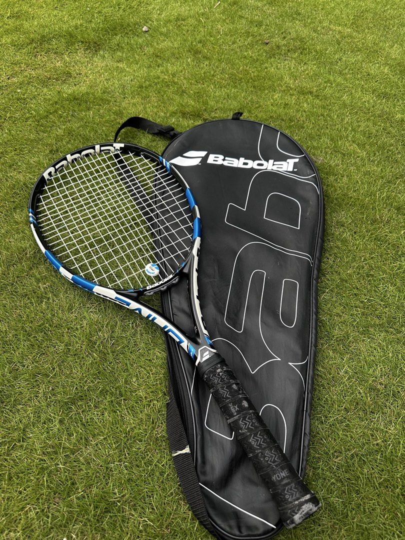 BABOLAT PURE DRIVE (Category: Racket and Ball Sports) located in Tacurong. Submitted by locationtacurongcitymindanao (Listing ID 1468645457, Image 1). Description: Specs are in the pictures Expired grips See photos for the condition of the item 😊 Location Tacurong City Mindanao.