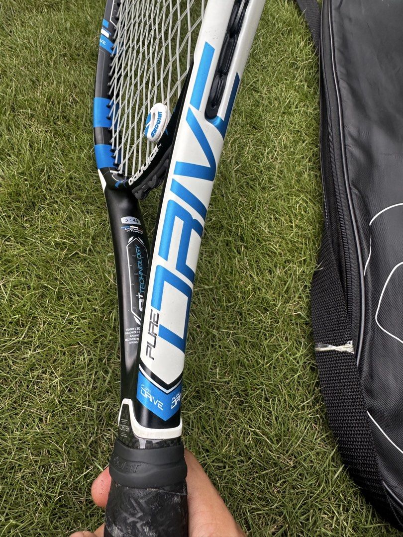 BABOLAT PURE DRIVE (Category: Racket and Ball Sports) located in Tacurong. Submitted by locationtacurongcitymindanao (Listing ID 1468645457, Image 3). Description: Specs are in the pictures Expired grips See photos for the condition of the item 😊 Location Tacurong City Mindanao.