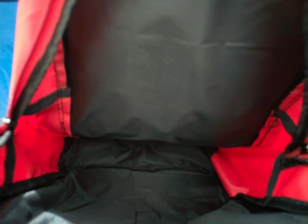 Backpack (Category: Backpacks) located in Singapore. Submitted by a.r.k (Listing ID 1468624954, Image 4). Description: brand new and unused not keen to trade pls..