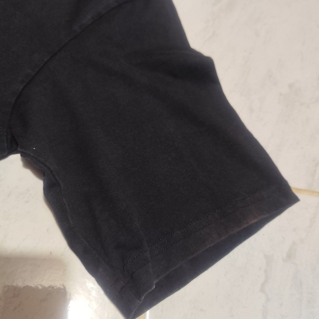 Balenciaga BB Paris Icon (Category: Tshirts & Polo Shirts ) located in Manila. Submitted by buyybustt (Listing ID 1468632111, Image 3). Description: 28x20 Color Rate 9.5/10 Have Some Faded Parts Dm.