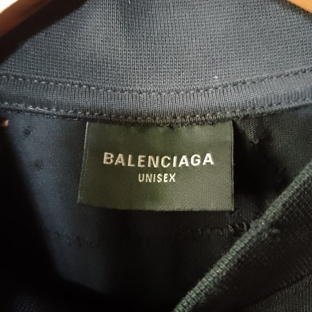 Balenciaga distressed tee small (Category: Shirts) located in Antipolo. Submitted by _justdropby.ph (Listing ID 1468633160, Image 3). Description: excellent condition small size distressed style.