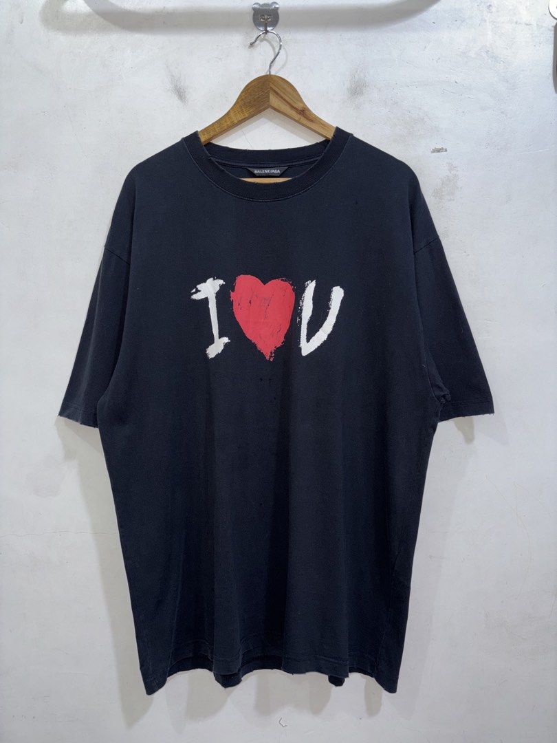 Balenciaga I❤️u tee (Category: Luxury Apparel) located in Taytay. Submitted by leanmark103093 (Listing ID 1468558369, Image 2). Description: B^L€NCl^G^ Mens Distressed I❤️U tee Large on tag W24 L32 Good as new No issue 📩📩📩📩.
