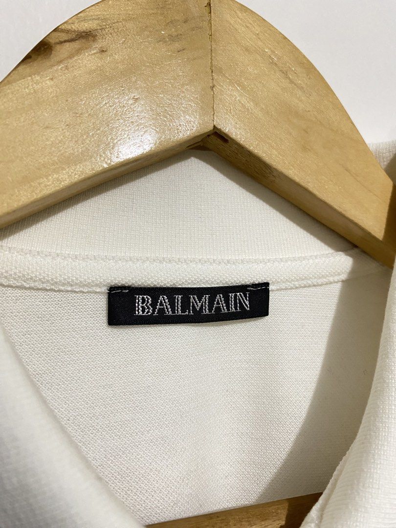 BALMAIN TEXT REVERSE POLO SHIRT WHITE (Category: Formal Shirts) located in Batangas. Submitted by got.thrift (Listing ID 1468535291, Image 2). Description: W-22 L-30 Like New Used Once No Issue.