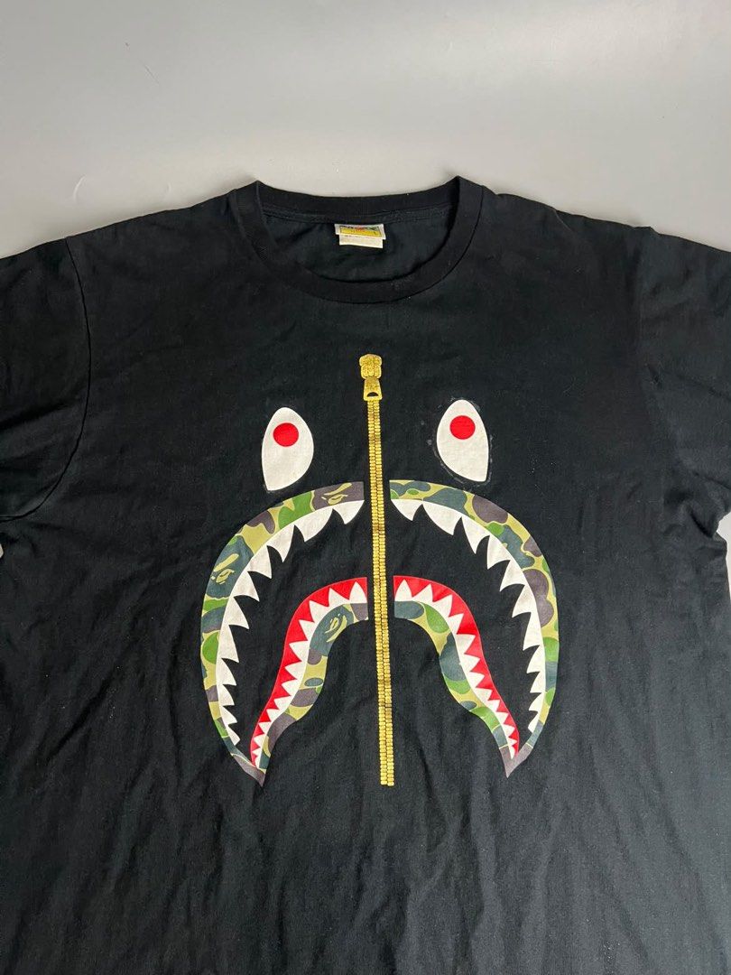 Bape - Shark Camou - Tee (Category: Tshirts & Polo Shirts ) located in San Pablo. Submitted by hiddenrygn (Listing ID 1468534617, Image 2). Description: Bape - Shark Camou - Tee Size : L (22” 28”) No flaws Still in excellent condition Authentic DM!.