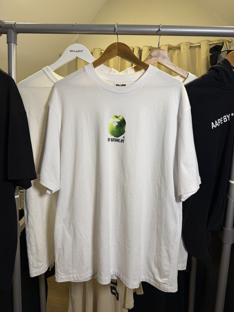Bape apple (Category: Tshirts & Polo Shirts ) located in Santa Rosa. Submitted by rgnrvn300 (Listing ID 1468666851, Image 1). Description: Bape apple Brand new condition 3,500 L on tag relax fit 22.5x29.5.