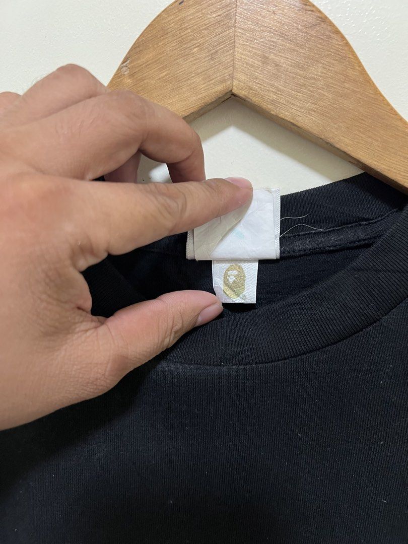 Bape Big Head Side Design Black Shirt (Category: Tshirts & Polo Shirts ) located in Manila. Submitted by thriftpoint99 (Listing ID 1468622200, Image 3). Description: 20x27.5 No issue Excellent condition.