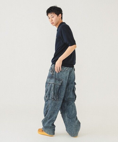 BEAMS DENIM CARGO PANTS (Category: Jeans) located in Dasmarinas. Submitted by oneofakind_98 (Listing ID 1468675899, Image 3). Description: BEAMS DENIM CARGO PANTS - Big pocket - Excellent condition - Authentic - Adjustab leg opening Measurement when Iaid flat Size Small on tag 16 inches waistline 40 inches length 40 inches outseam 25 inches inseam 13 inches thigh 13 inches frontrise 9.5 inches leg opening 3000 shipped via JNT.