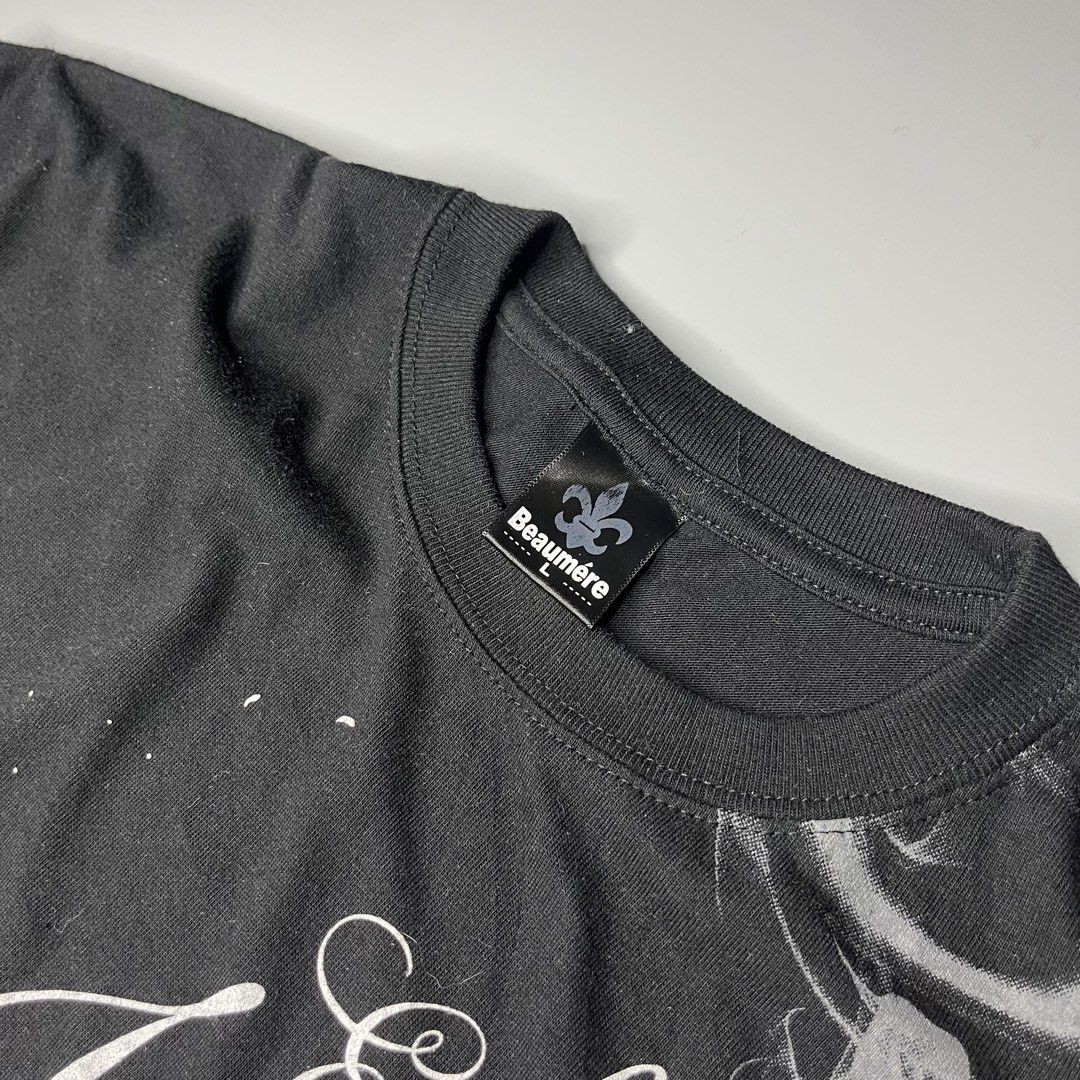 BEAUMERE Short Sleeve Graphic Tee (Category: Tshirts & Polo Shirts ) located in Manila. Submitted by aaaaaahhhhhh (Listing ID 1468655780, Image 3). Description: Large 19W 27L Excellent Lalamove or J&t Express + Shipping fee.