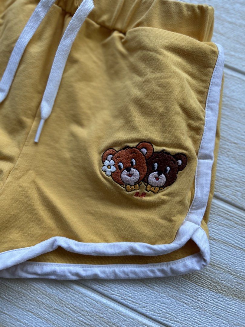 Bebedepino Honey Bear Terry Shorts (Category: Babies & Kids Fashion) located in Cebu City. Submitted by yjainani (Listing ID 1468575139, Image 2). Description: .
