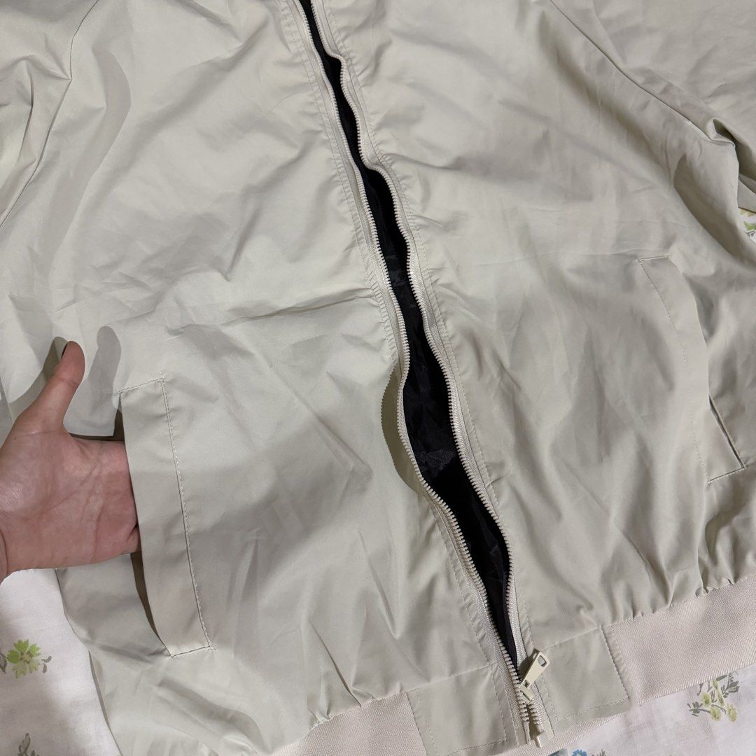 Beige Bomber Jacket (Category: Coats, Jackets and Outerwear) located in Pasig City. Submitted by beabimbop (Listing ID 1468640068, Image 2). Description: • s-m (unisex) • barely used • rfs: wrong size • bought online 🏷️ tags: windbreaker, outerwear, winter, khaki, blazer, cold, office, retro, vintage style, puffer .