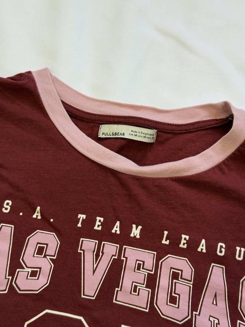 BERSHKA CROPTOP (Category: Others Tops) located in General Trias. Submitted by fellasunshine (Listing ID 1468660077, Image 3). Description: - decluttering - personal item - j&t or lalamove.
